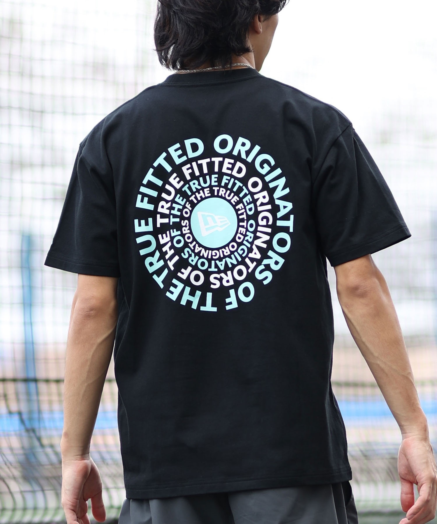 NEW ERA ニューエラ 半袖 Tシャツ メンズ ロゴ バックプリント Circle OOTTF 14410112(BK/BL-M)