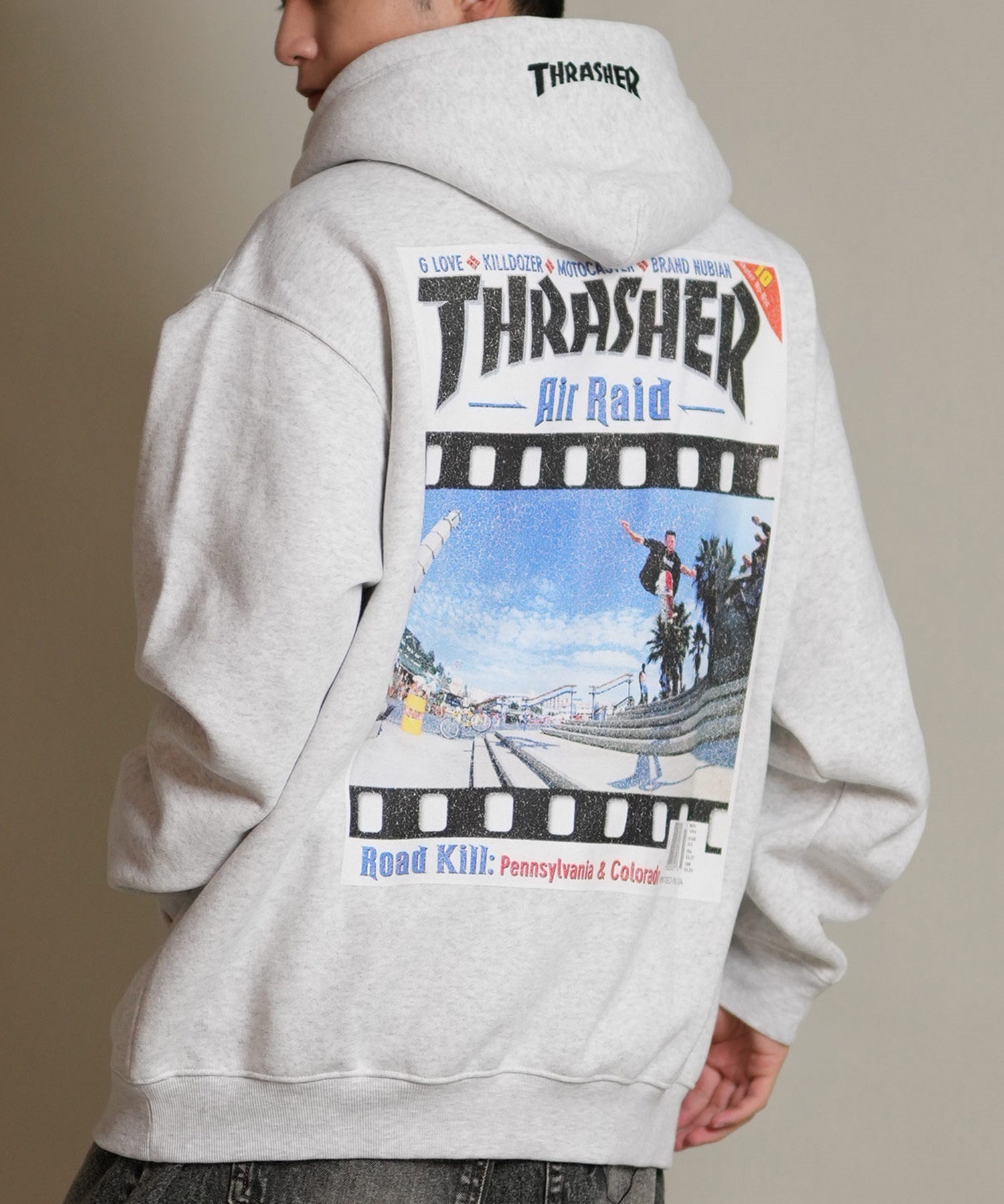 THRASHER スラッシャー プルオーバー パーカー メンズ スウェット フーディー バックプリント 裏起毛 254TH1PK066(WHT-M)