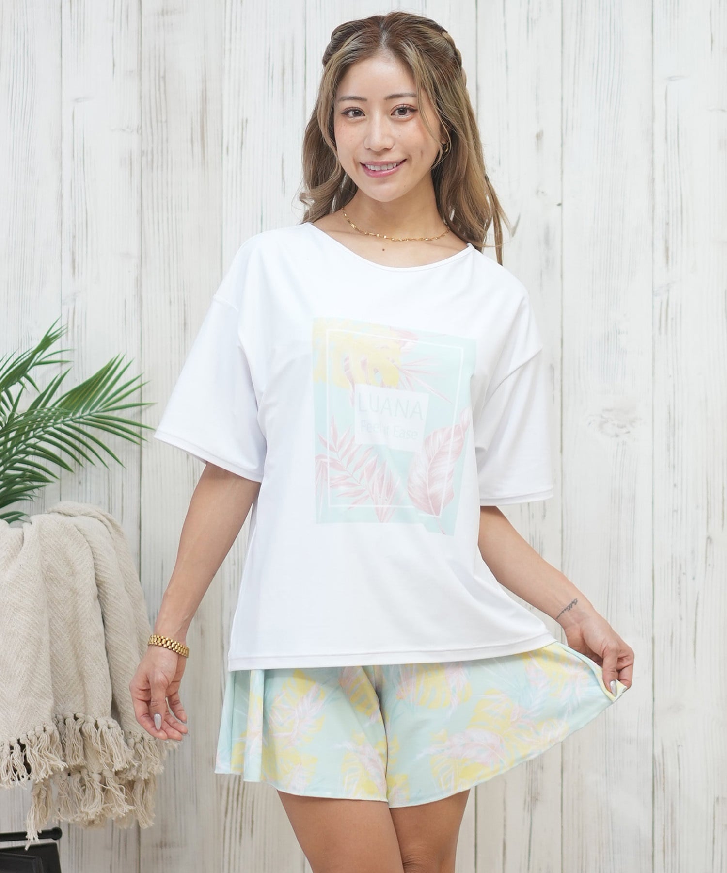 Beach Queen ビーチクイーン 水着 レディース  4点セット タンキニ 403590(MGR-7)