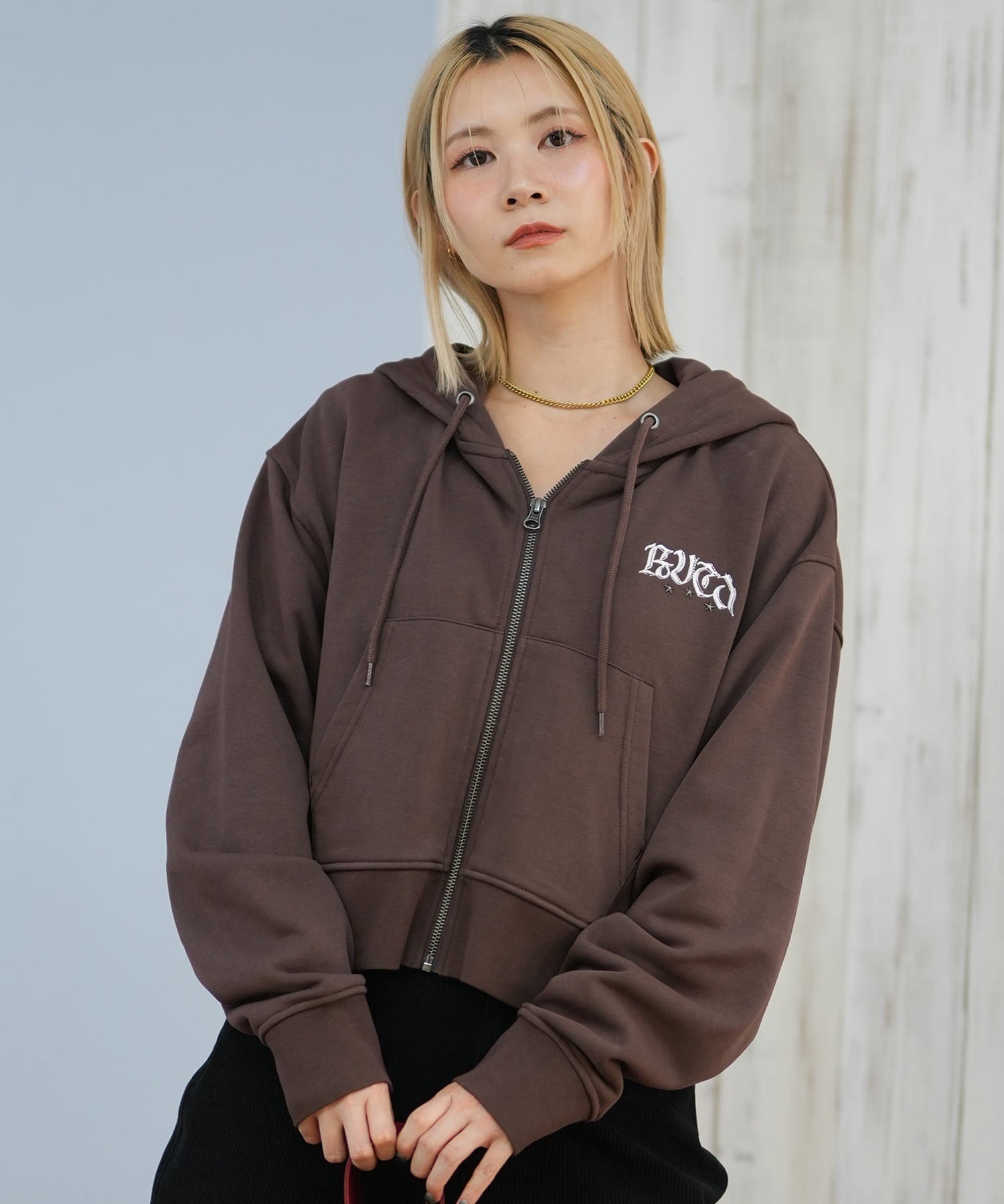 RVCA ルーカ ジップアップ パーカー レディース スウェット フーディー ショート丈 ロゴ 裏毛 NEAT ZIP HOODIE BF044-014(BBR-S)