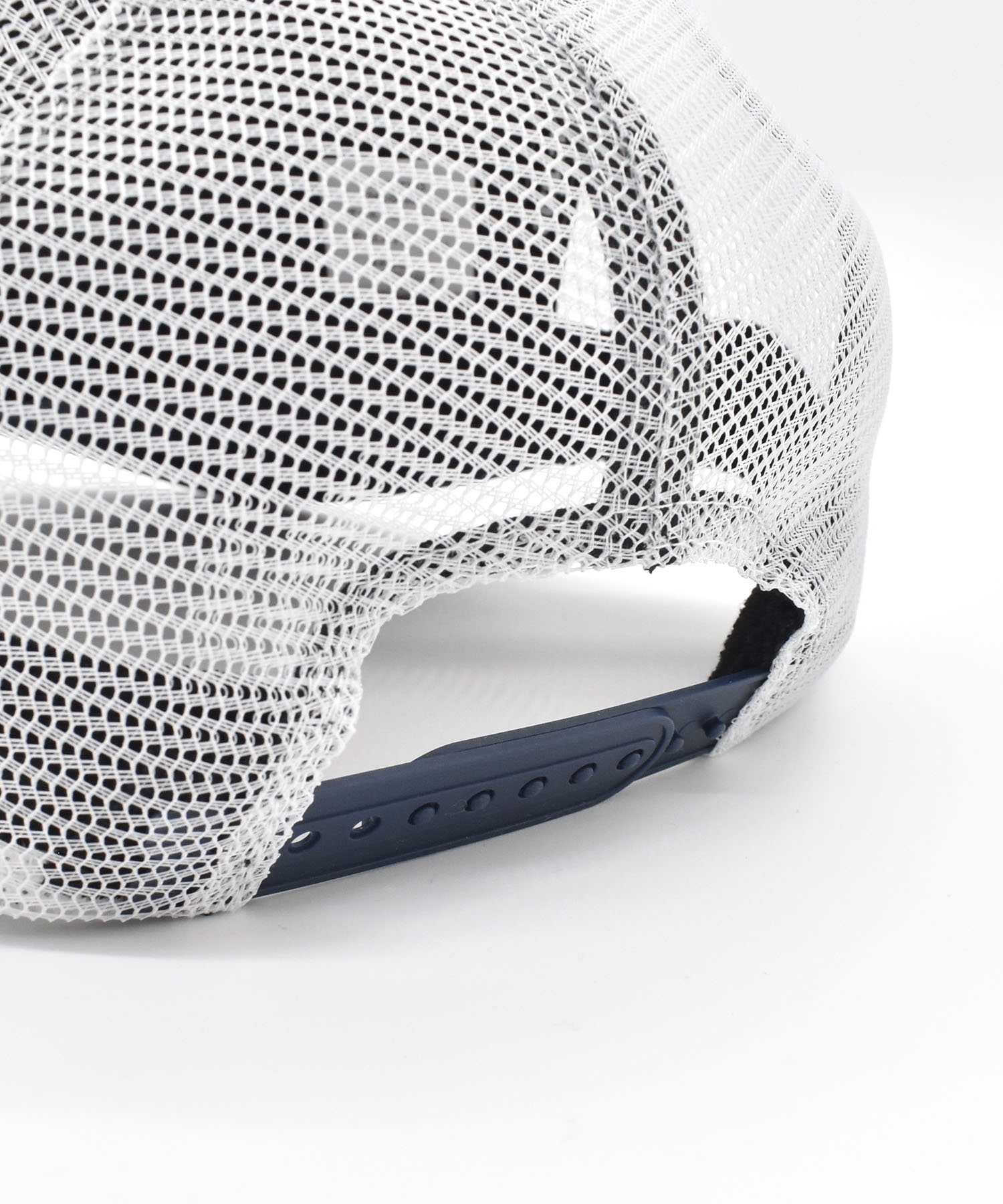 TOY MACHINE トイマシーン キャップ キッズ GRAPHIC TRUCKER CAP 242045001(01-FREE)