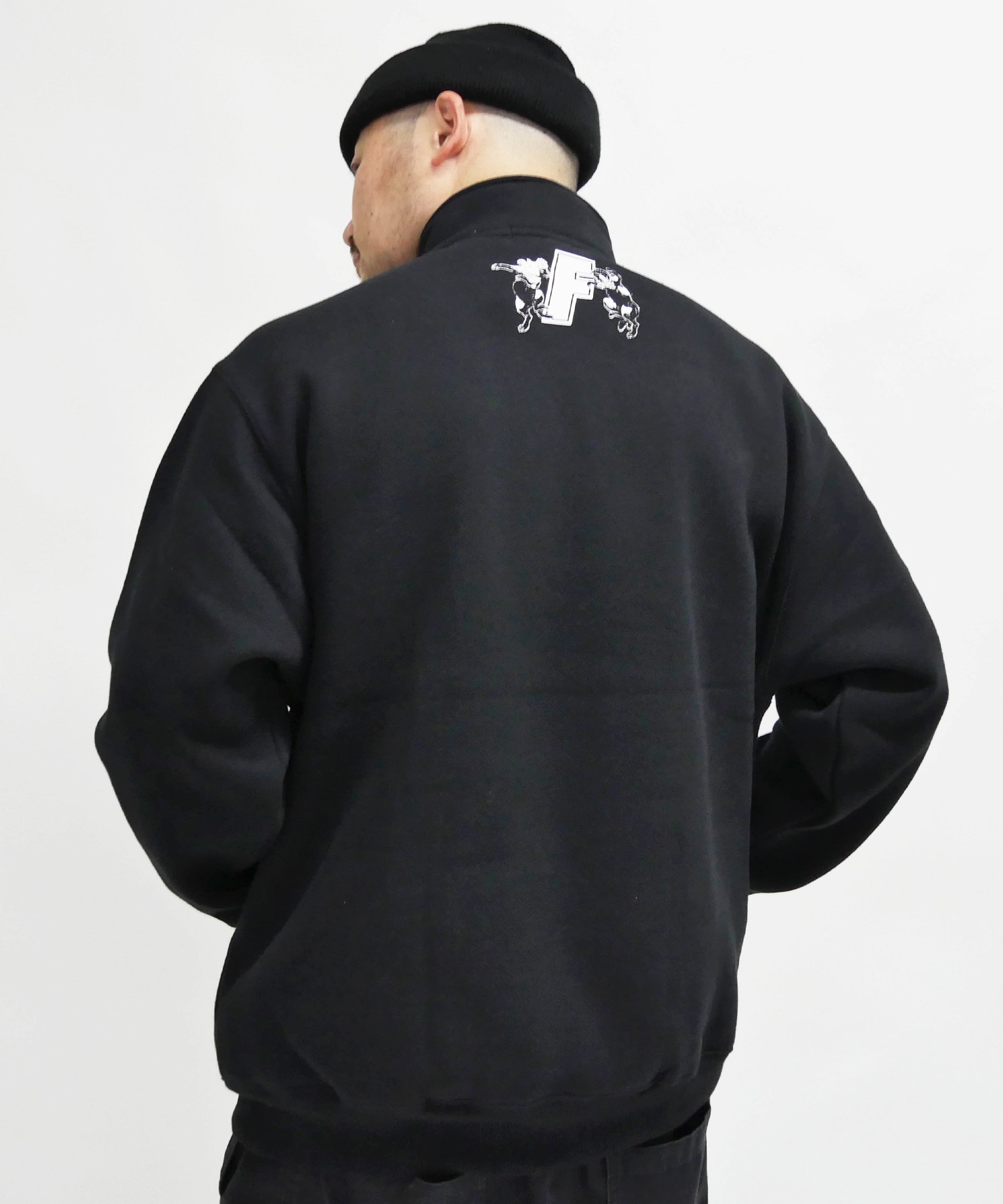 FORGET NEVER フォーゲットネバー ハーフジップトレーナー ビックシルエット 244OO1TR090FN	ムラサキスポーツ限定(BLK-M)