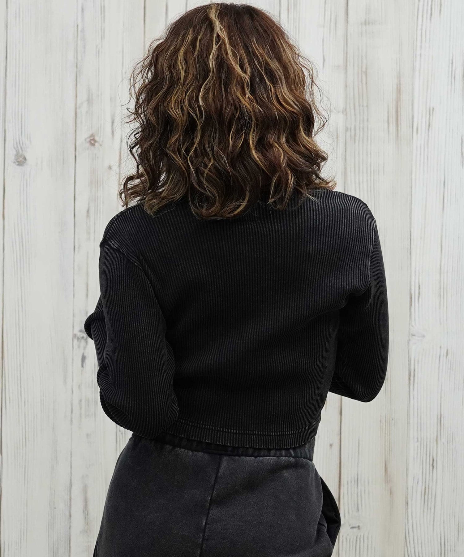 DC ディーシー 長袖 Tシャツ ロンT レディース クロップド丈 ショート丈 ジップアップ TELECO ZIP CARDIGAN LCD254310(BES-M)