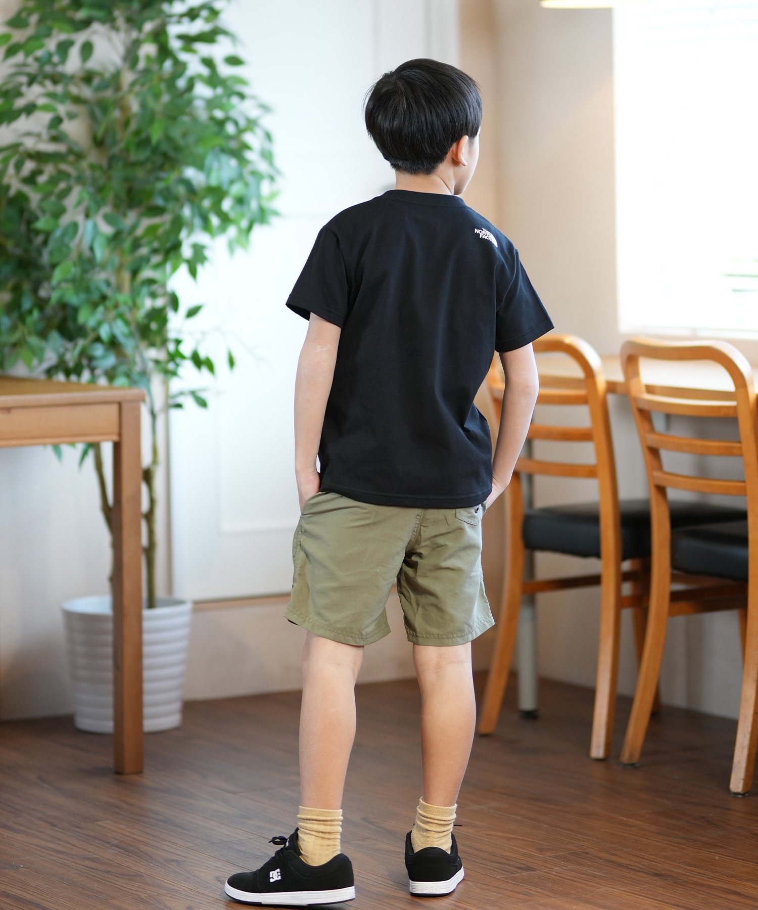 THE NORTH FACE ザ・ノース・フェイス Tシャツ キッズ 半袖 UVカット ショートスリーブカモロゴティー NTJ32359(WW-130cm)