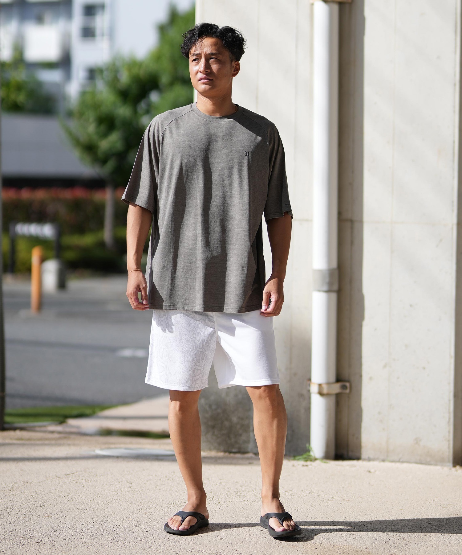 Hurley ハーレー ラッシュガード 半袖 メンズ Tシャツ バックプリント オーバーサイズ 水陸両用 UVカット MUSS251030(WHT-M)