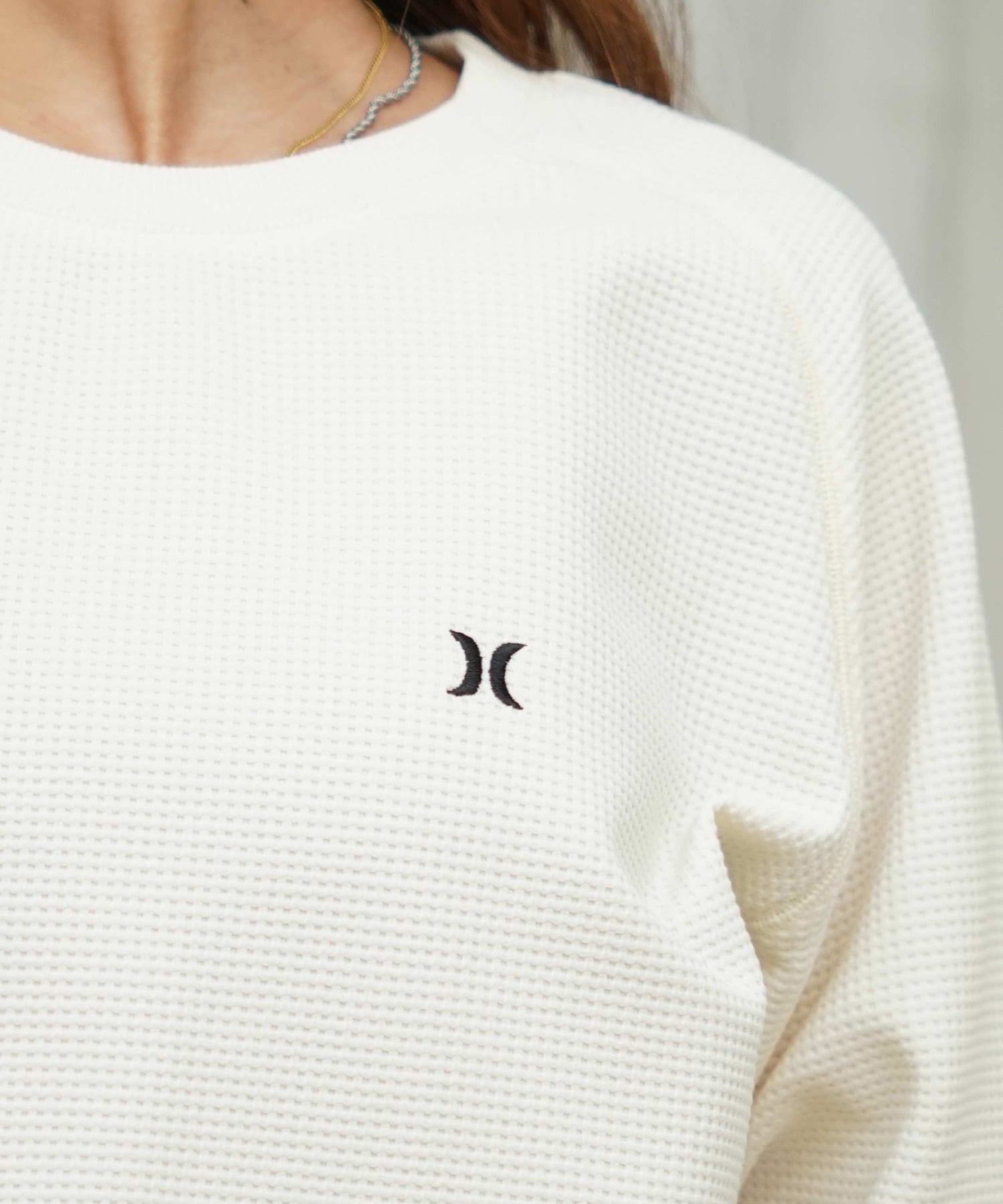 Hurley ハーレー 長袖 Tシャツ ロンT レディース サーマル ワッフル素材 ロゴ ワンポイント セットアップ対応 THERMAL LS TEE WCLS252046(OWHT-M)