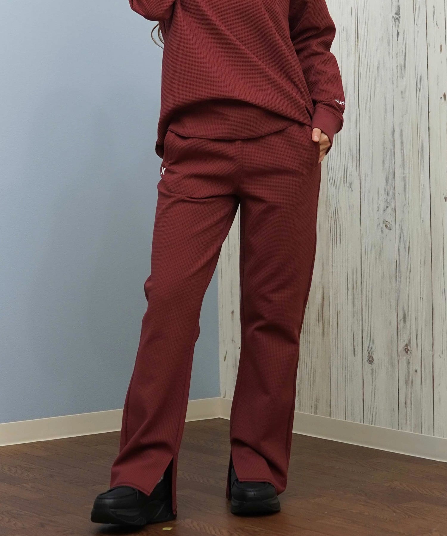Hurley ハーレー ロングパンツ レディース サーマル ワッフル素材 ロゴ ワンポイント セットアップ対応 THERMAL PANTS WCPT252049(OWHT-M)