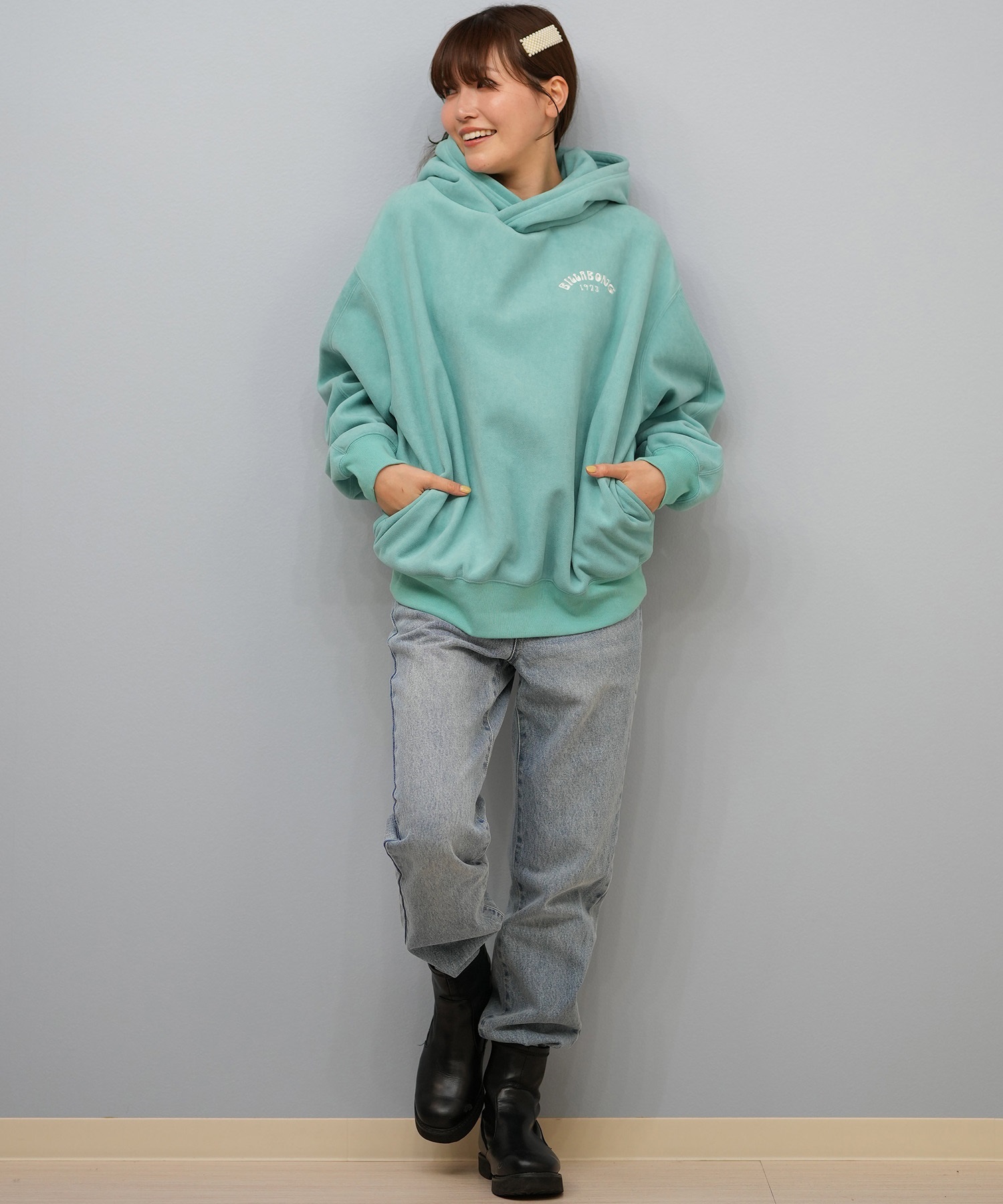 BILLABONG ビラボン プルオーバー パーカー レディース オーバーサイズ バックプリント BF014-015(BLK-M)