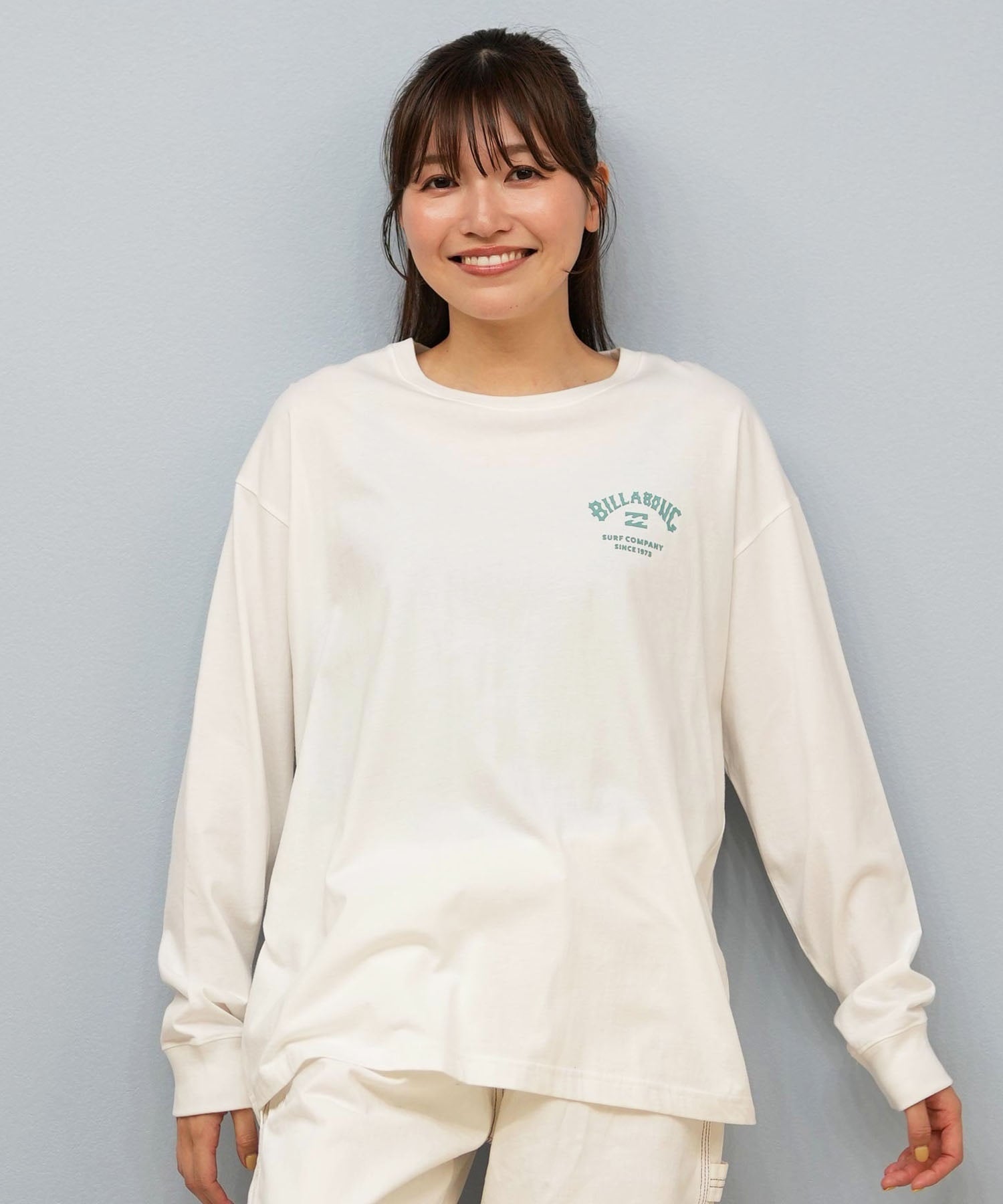 BILLABONG ビラボン 長袖 Tシャツ ロンT レディース バックプリント SQUARE LOGO BOY FIT LS TEE BF014-052(BLK-M)