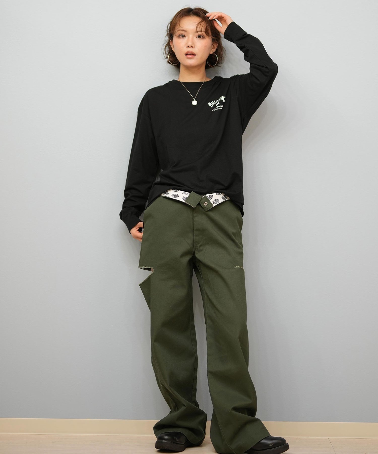 BILLABONG ビラボン 長袖 Tシャツ ロンT レディース バックプリント SQUARE LOGO BOY FIT LS TEE BF014-052(BLK-M)