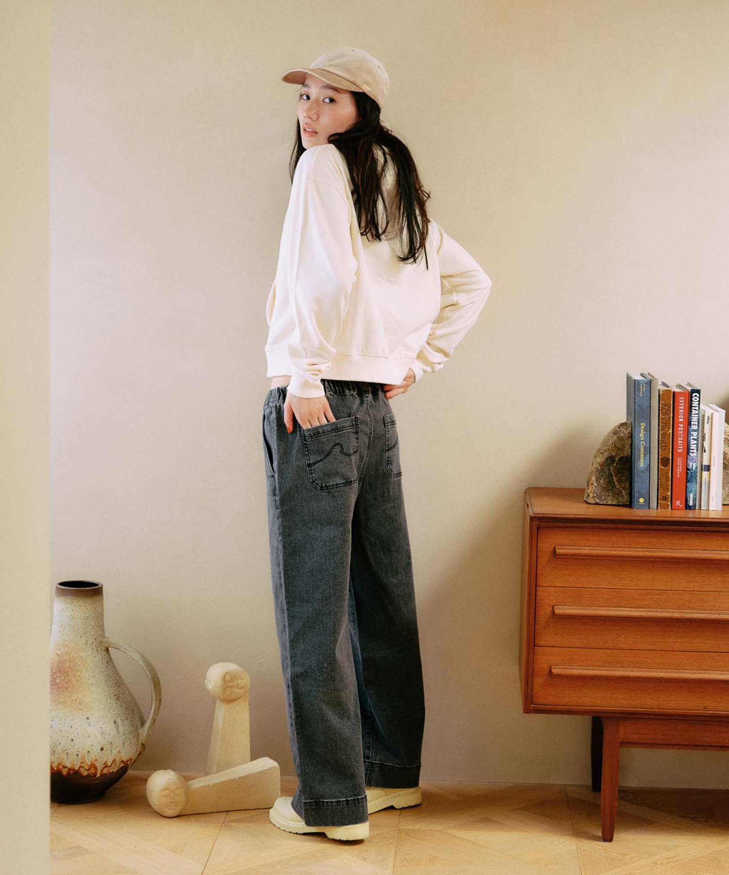 RIKKA FEMME リッカファム プルオーバー パーカー レディース スウェット フーディー ワンポイント 刺繍 裏毛 RF25FW17(IVO-FREE)