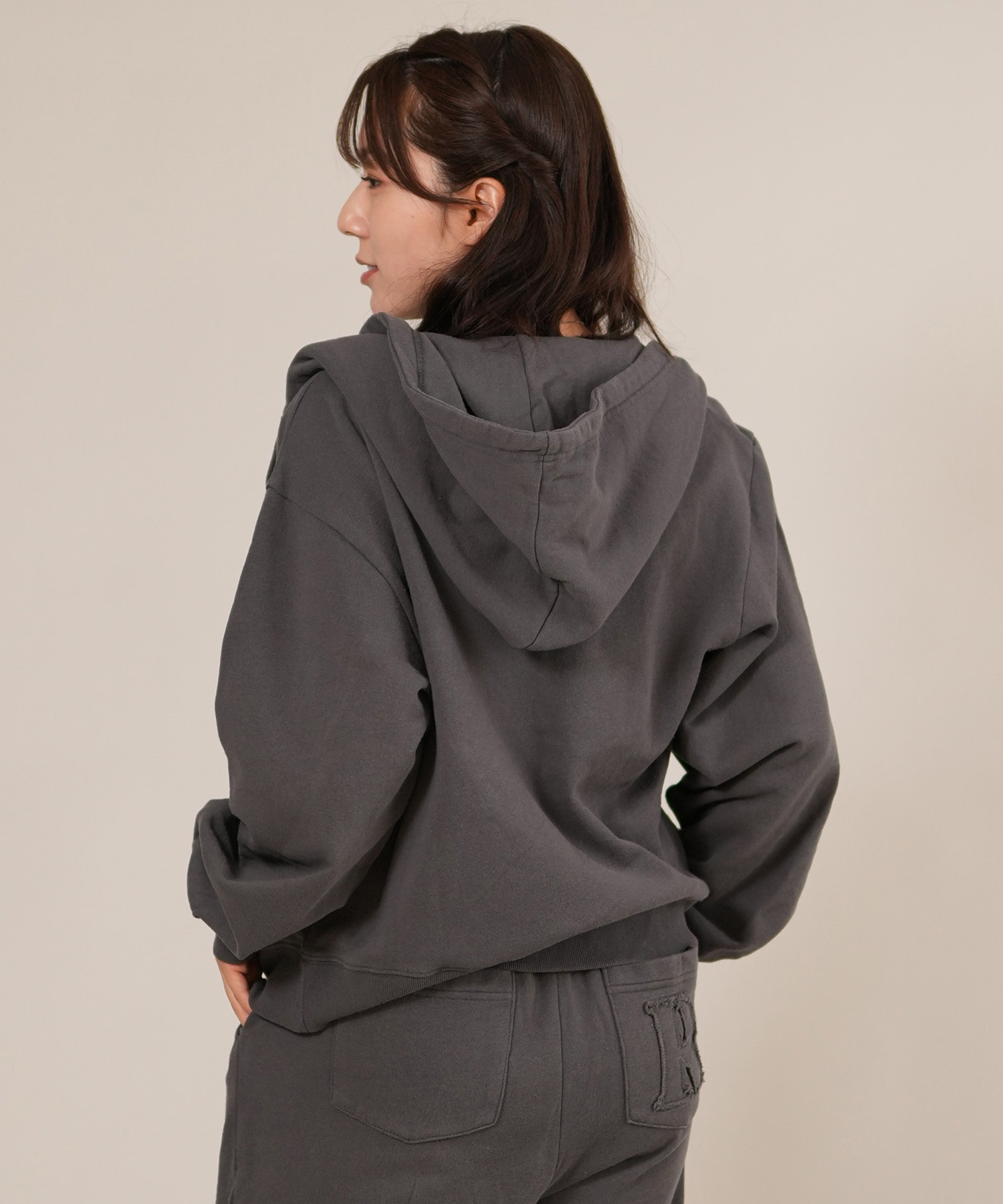 RIKKA FEMME リッカファム ジップアップ パーカー レディース スウェット フーディー ロゴ ワッペン 裏毛 セットアップ対応 RF25FW09(CGY-FREE)