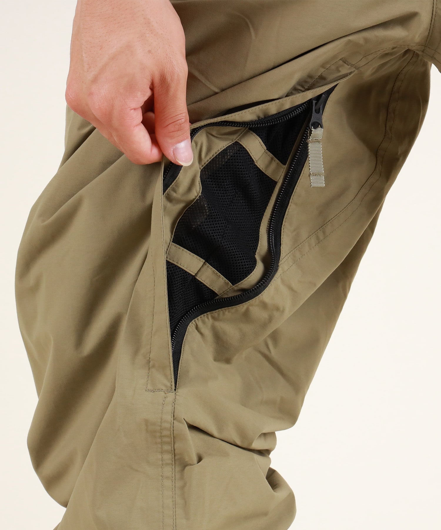 686 シックスエイトシックス GORE-TEX DOJO SHELL スノーボード ウェア パンツ ユニセックス ゴアテックス 25-26モデル MM A17【2526】(SGE-XS)