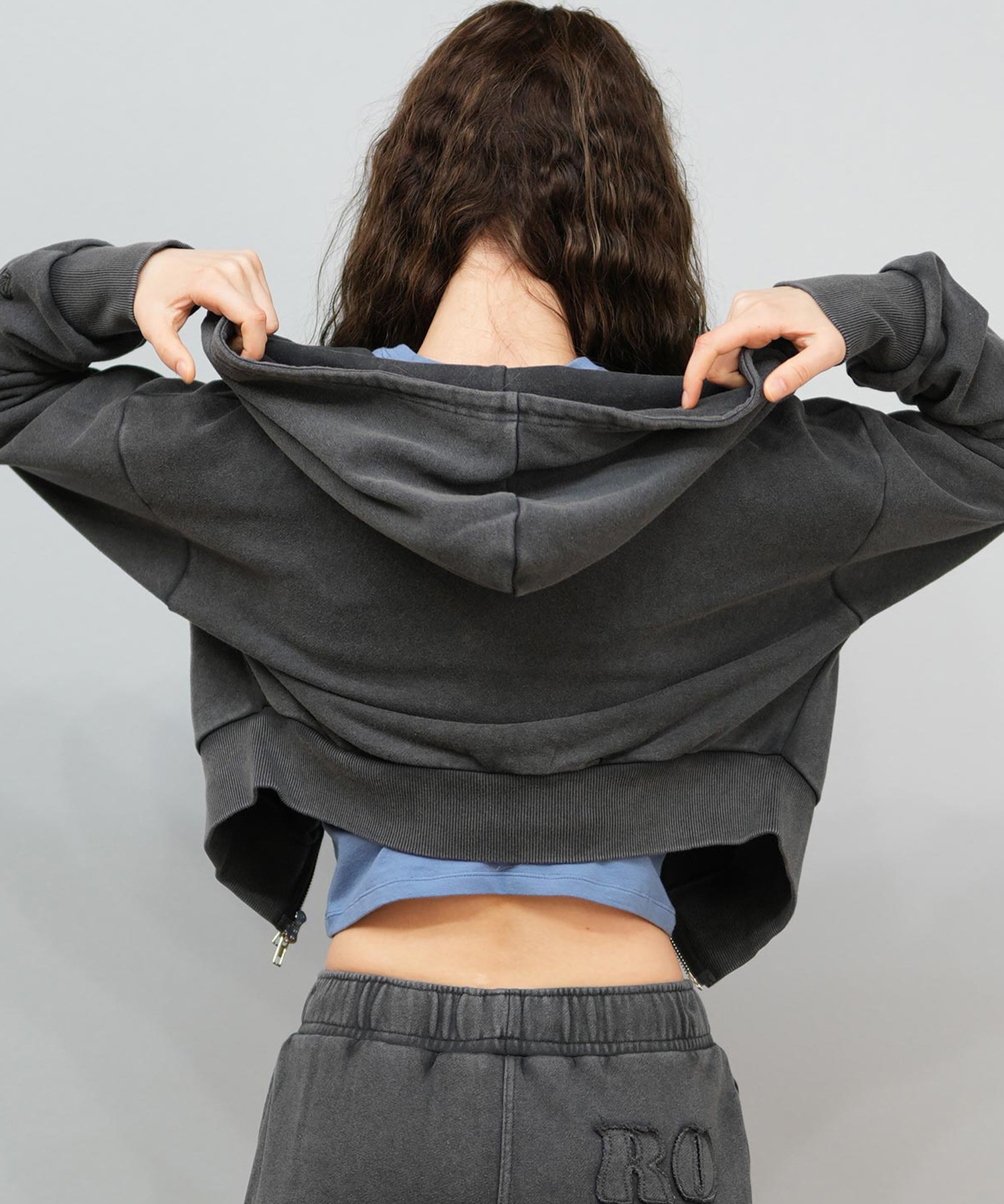 ROXY ロキシー ジップアップ パーカー レディース ウォッシュ加工 クロップド丈 ショート丈 セットアップ対応 YOLO ZIP RZP254034(BBK-S)