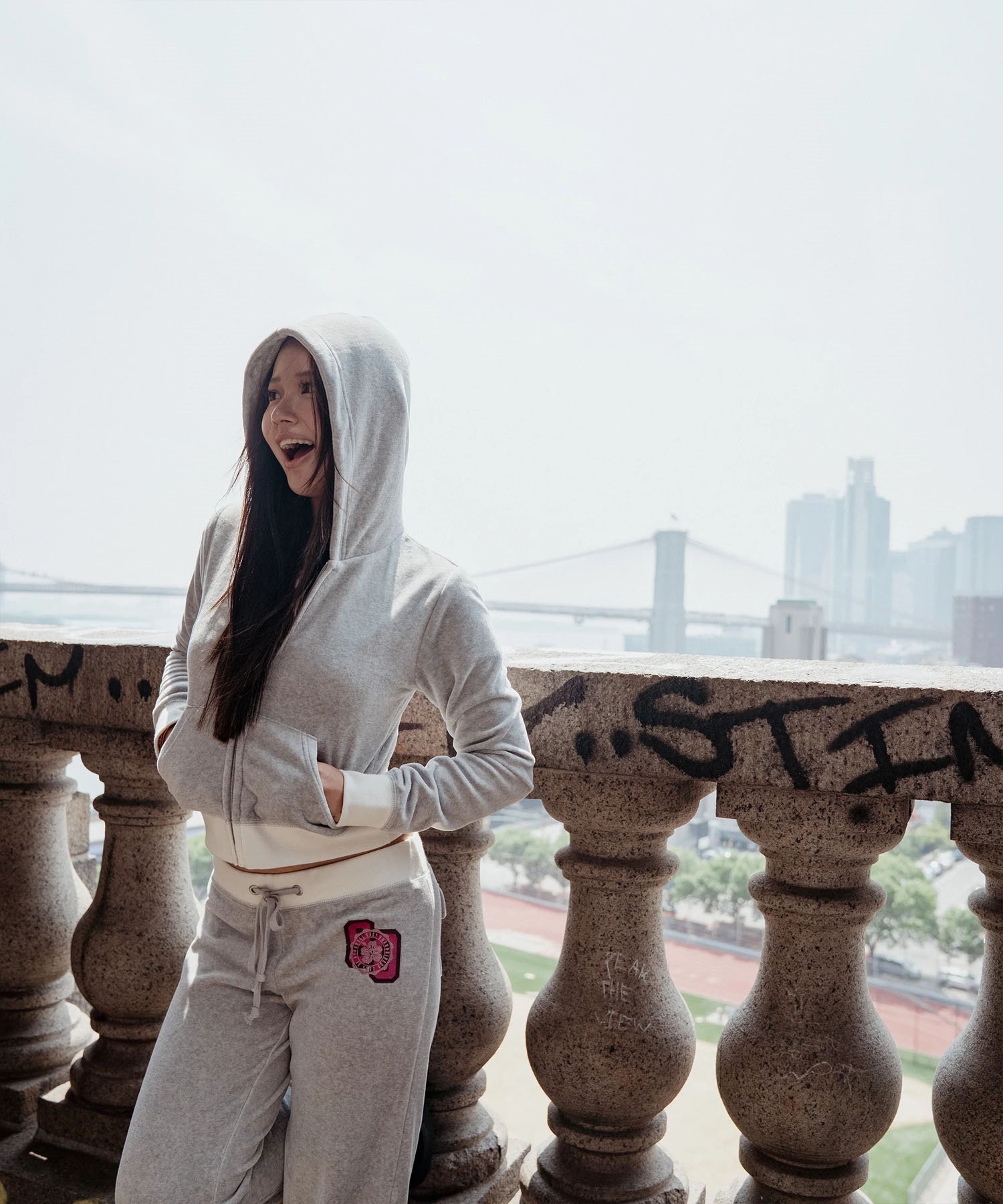 ROXY ロキシー × MANA ジップアップ パーカー レディース ベロア ショート丈 セットアップ対応 ROXY CRUISERS RZP254617T(NVY-M)