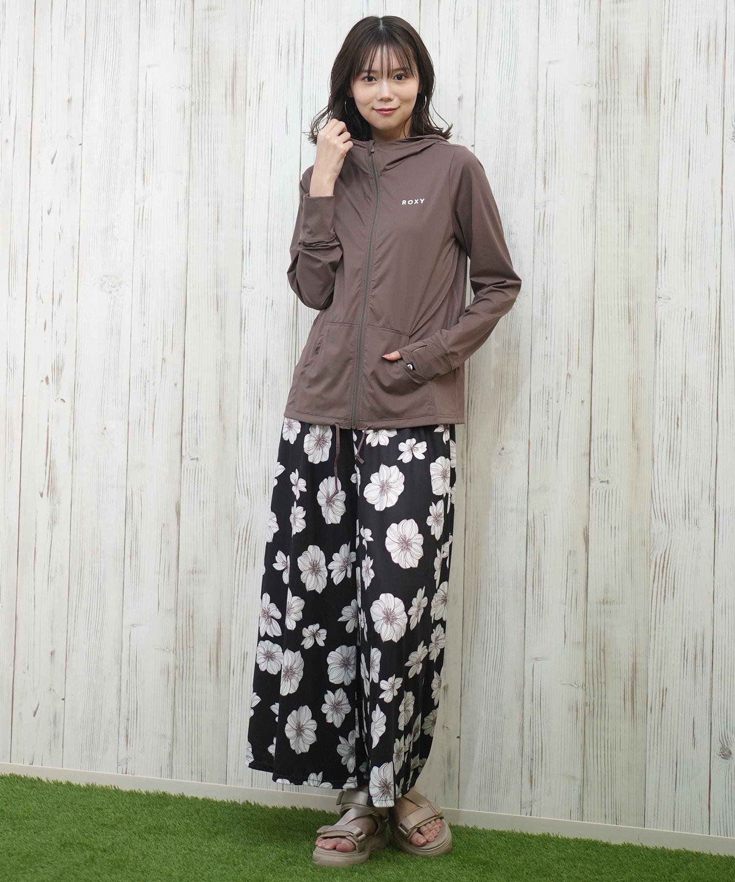 ROXY ロキシー 水着 レディース ラッシュガード ジップアップ パーカー UVカット 接触冷感 速乾 軽量 AURORA RLY251029(WHT-S)