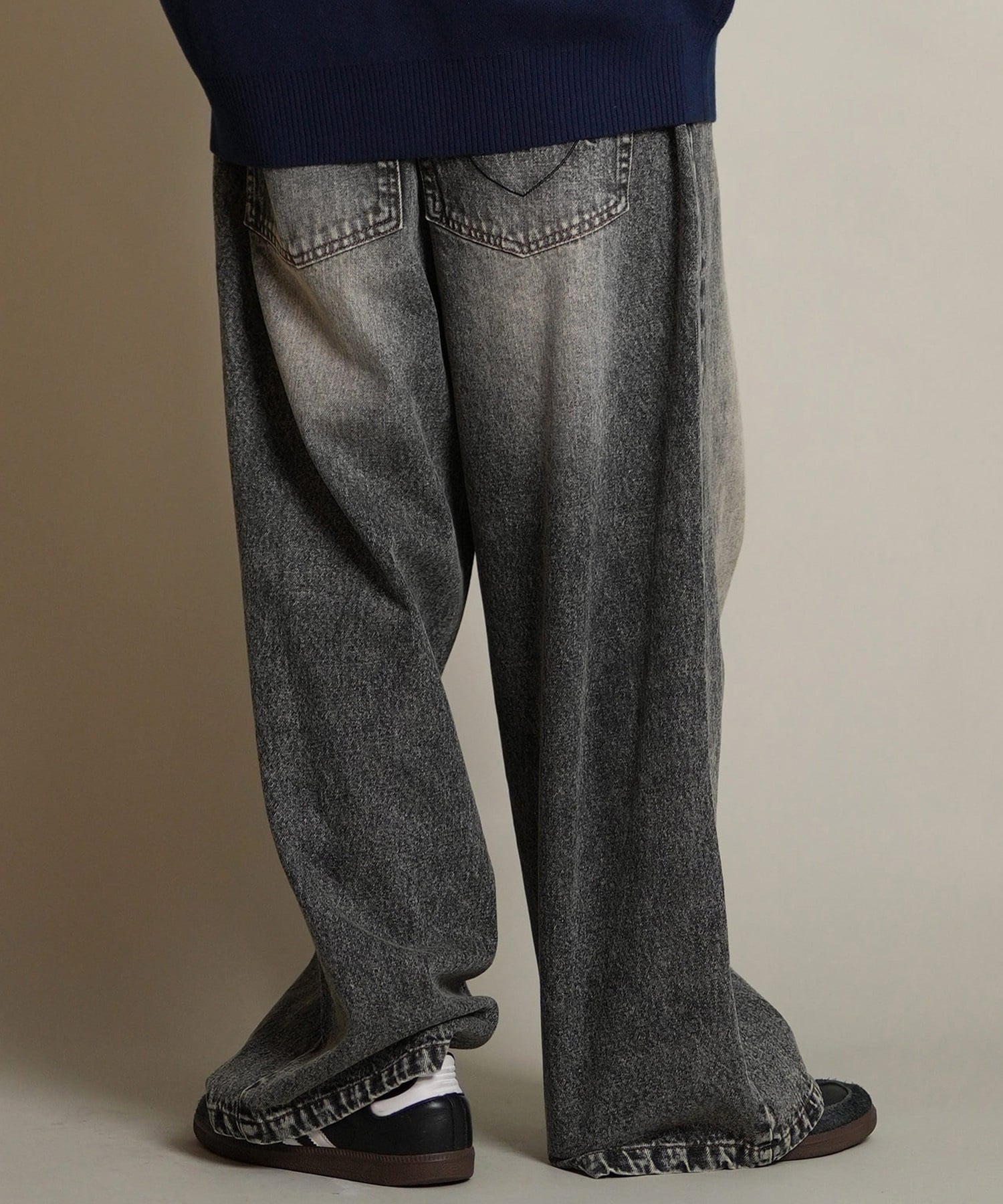 THRASHER スラッシャー ロングパンツ メンズ デニム パンツ Gパン 古着風 ウォッシュ加工 ダメージ加工 ヴィンテージ加工 254TH1LP140(BLK-M)