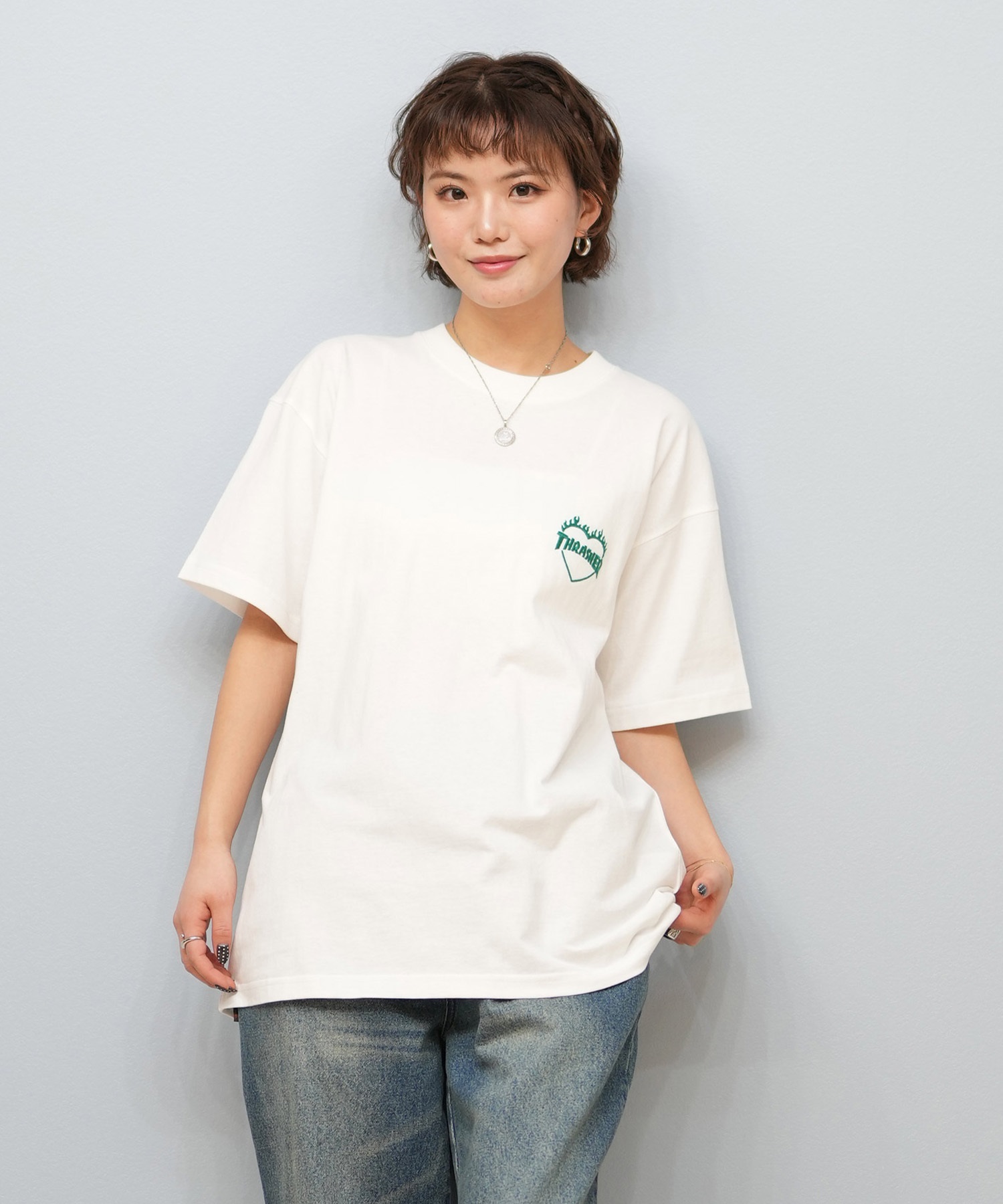 THRASHER スラッシャー 半袖 Tシャツ レディース バックプリント バーニングハート 252TH2ST030(WHT-1-M)