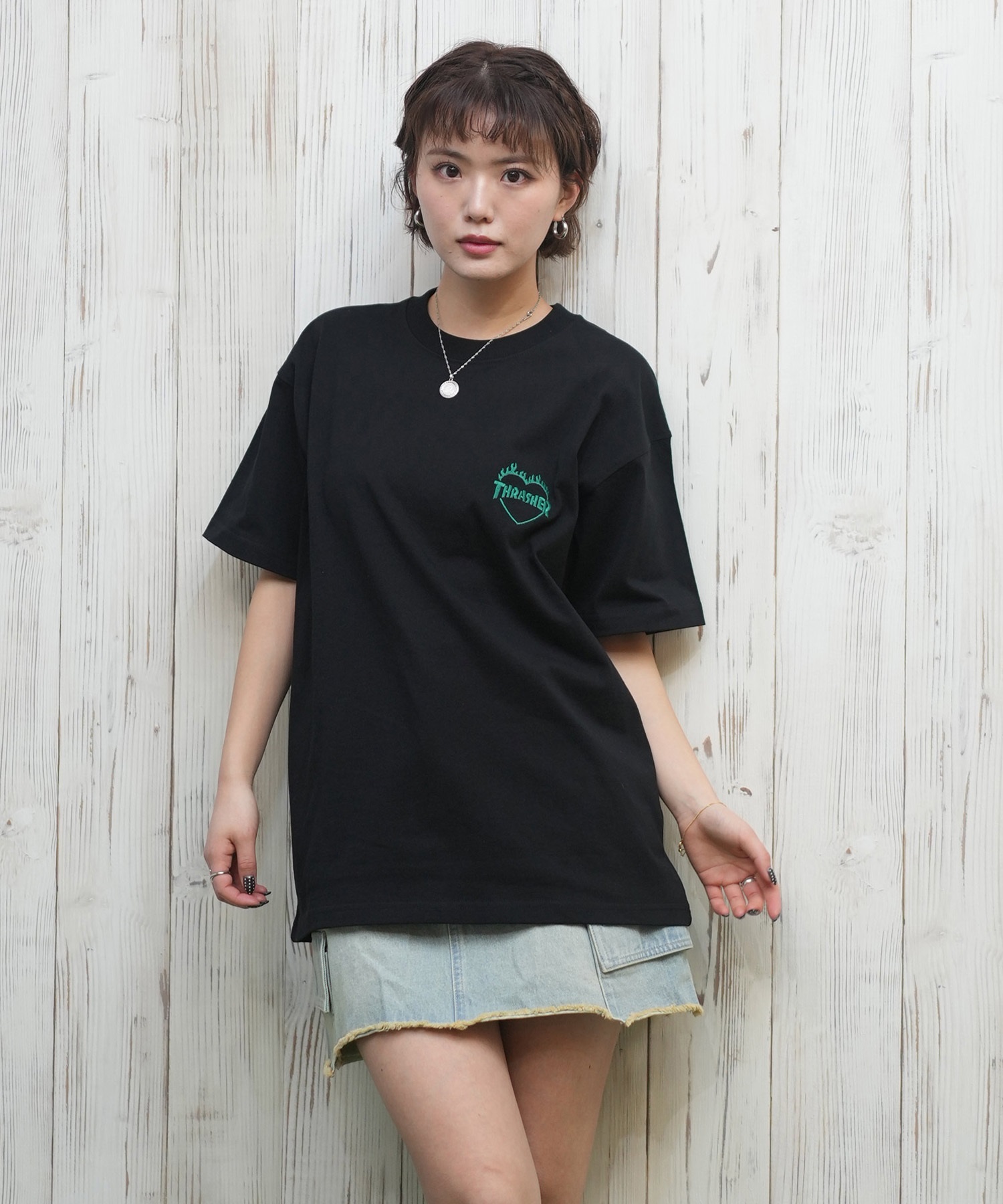 THRASHER スラッシャー 半袖 Tシャツ レディース バックプリント バーニングハート 252TH2ST030(WHT-1-M)