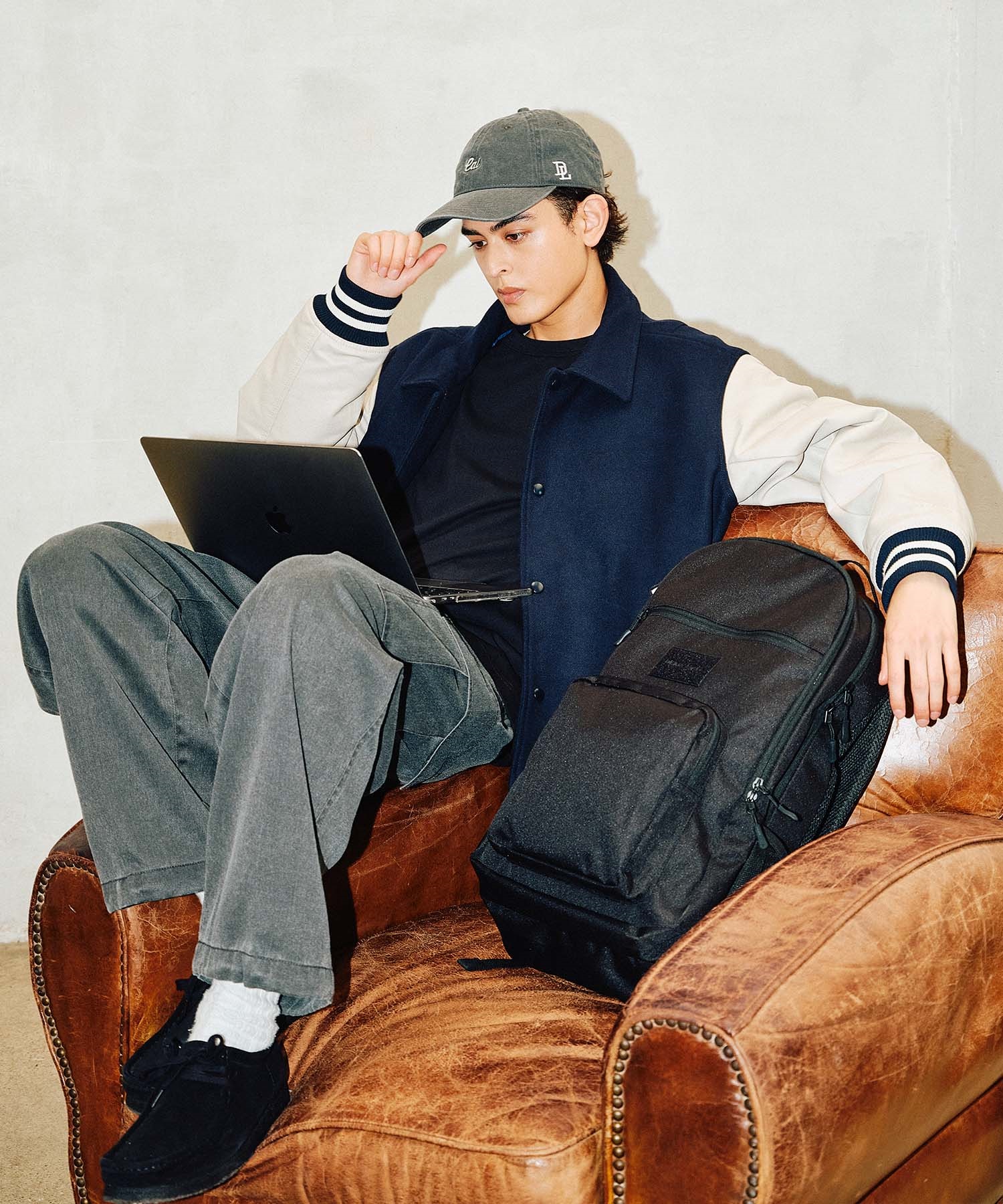 DEAR LAUREL ディアローレル バックパック リュック リュックサック 29L ADAPT PACK DL25F10201(BEIGE-ONE)