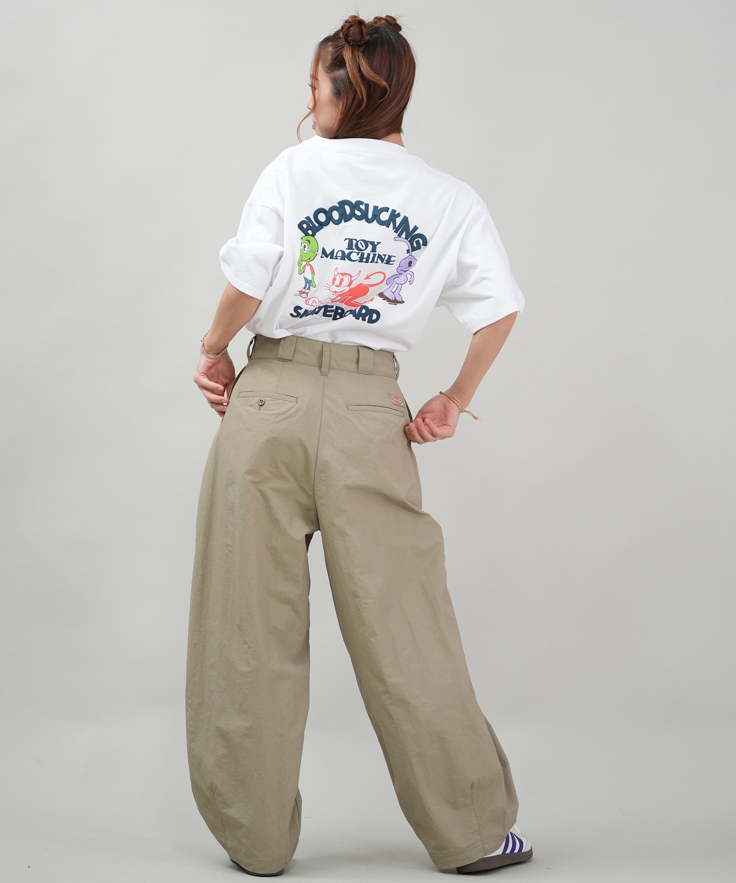 TOY MACHINE トイマシーン 半袖 Tシャツ レディース バックプリント オーバーサイズ MTMSFST16 ムラサキスポーツ限定(WHITE-M)