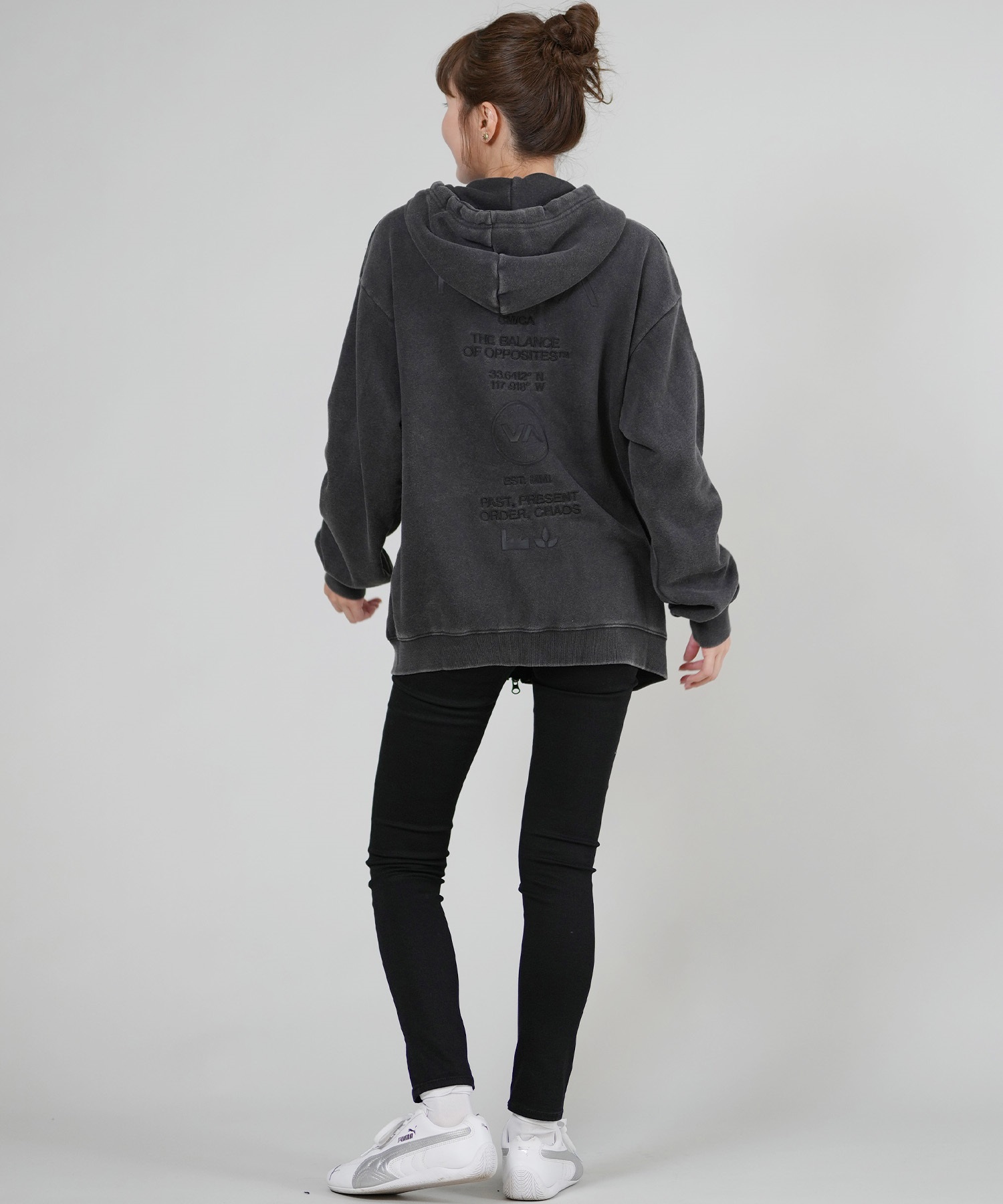 RVCA ルーカ ジップアップ パーカー レディース バックプリント ロゴ BF044-P02(BLK-M)