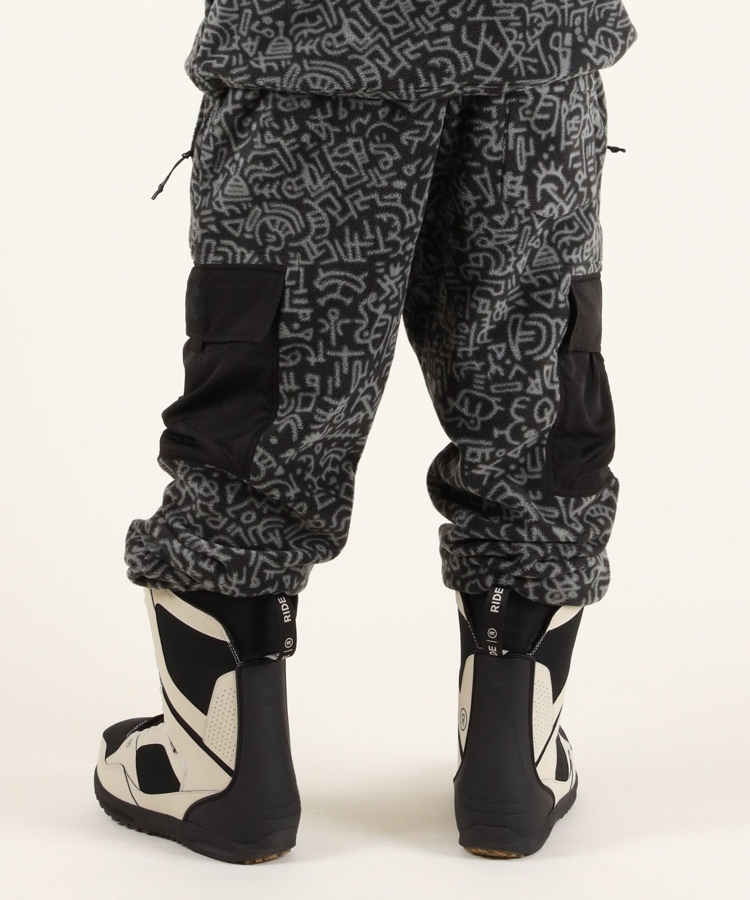 AUTUMN オータム BASK CARGO PANT スノーボード ウェア インナーウェア ユニセックス ムラサキスポーツ 25-26モデル MM D25【2526】(BARKCAMO-S)