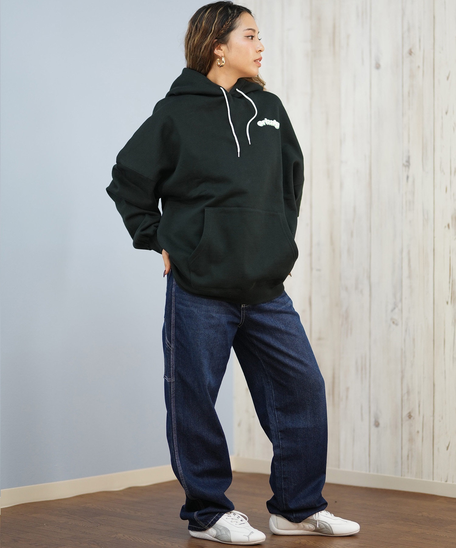 GRIZZLY グリズリー プルオーバー パーカー レディース バックプリント ロゴ KNIT HAT SMOKEY G25FW-4333(BLK-M)