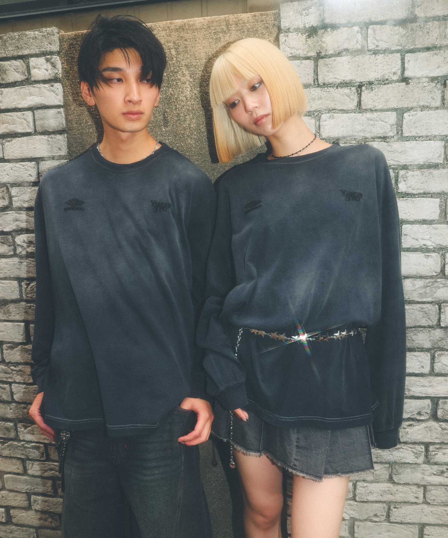 UMBRO アンブロ × Younger Song ヤンガーソング コラボ 長袖 Tシャツ ロンT MD27-LST02B ムラサキスポーツ限定(BLACK-S)