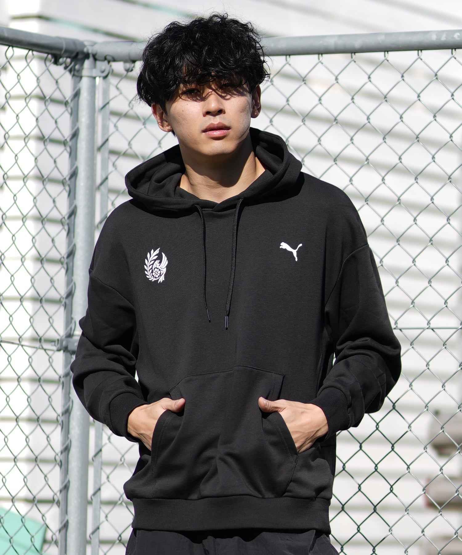 PUMA プーマ プルオーバー パーカー メンズ モンスターハンターワイルズ コラボレーション 636483(01-S)