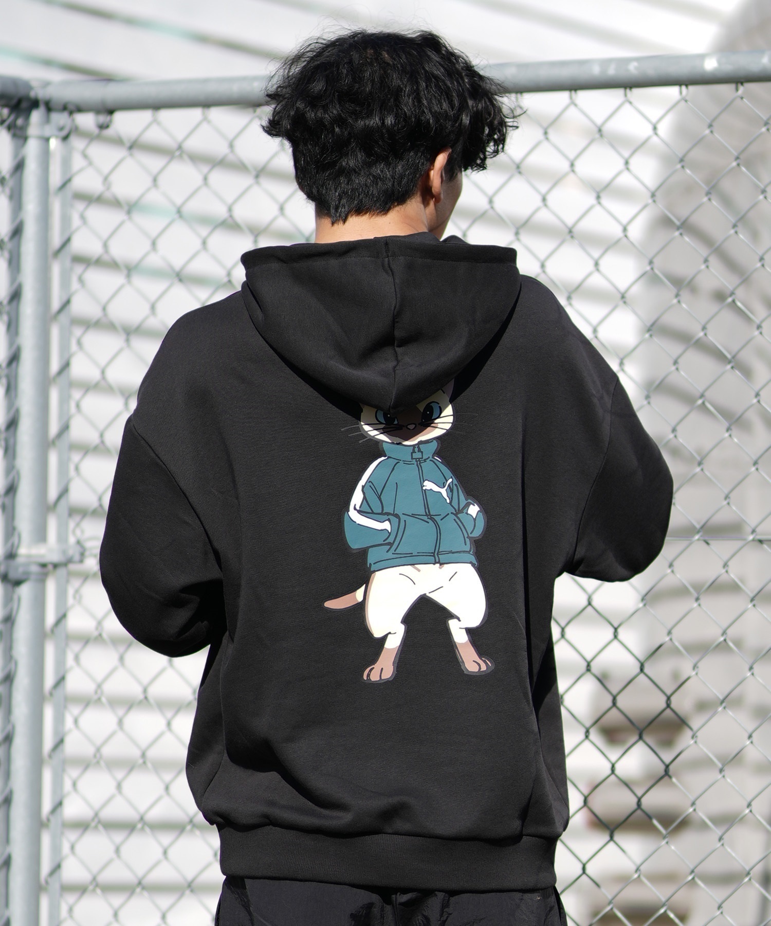 PUMA プーマ プルオーバー パーカー メンズ モンスターハンターワイルズ コラボレーション 636483(01-S)