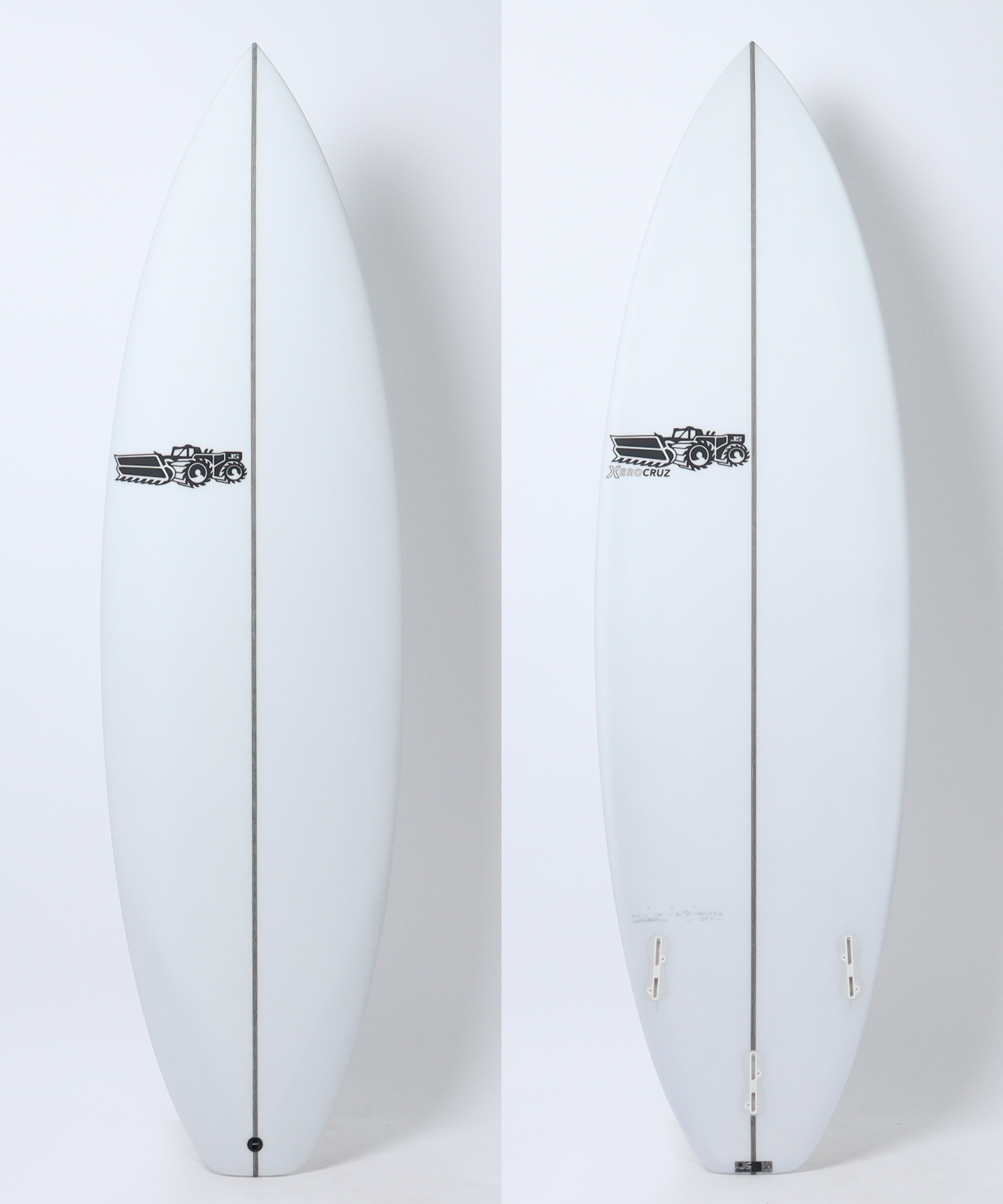 XERO CRUZ アウトライン